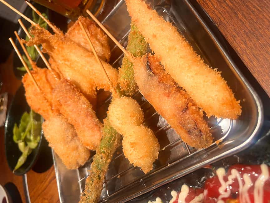 3.5h Osaka Night guided Local Bar Hopping, Sake & Karaoke - Who will enjoy this evening most