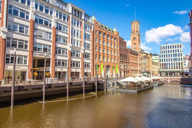 3 Hour Walk of Hamburg’s Most Famous Brew Pubs with a Local - How to handle the three hours