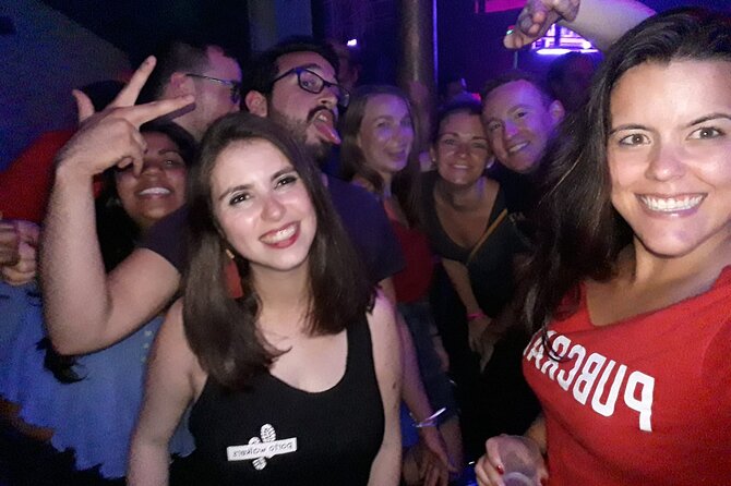 4-hour Guided Porto Pub Crawl with 6 drinks and VIP CLUBentry - Three bars, then one club