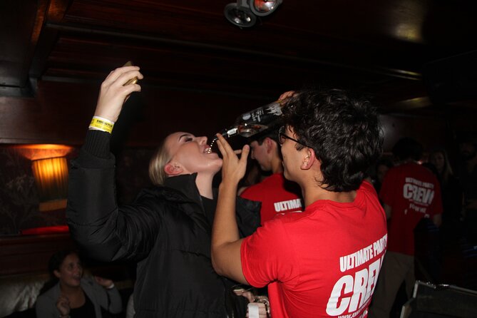 Amsterdam Red Light District Pub Crawl - Drinks, costs, and the real value at $24.14