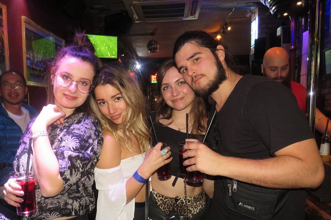 Amsterdam Red Light District Pub Crawl - Who will enjoy this night most