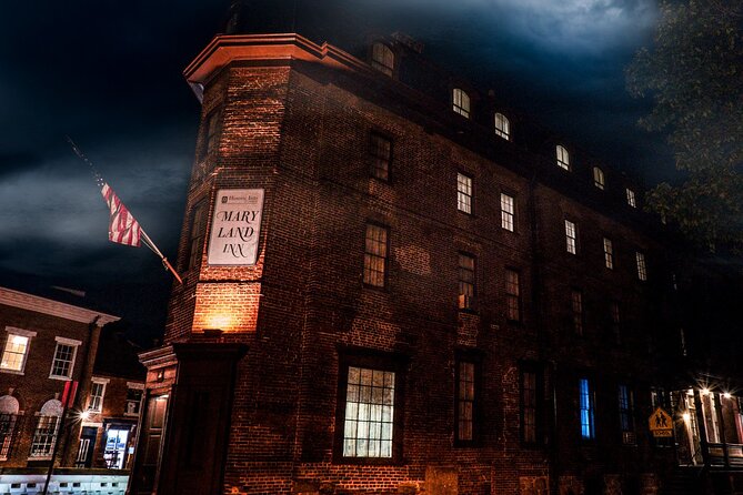 Annapolis Ghost Tours Boos & Booze Haunted Pub Crawl - Rams Head Tavern and petty spirits