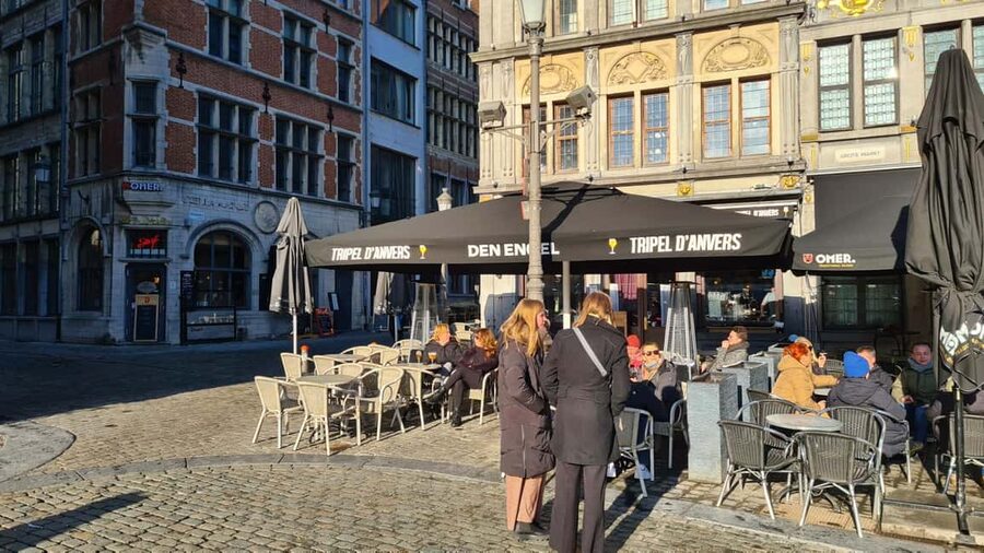 Antwerp: Pub Crawl in the Historical City - Antwerp’s old town, seen through its pubs