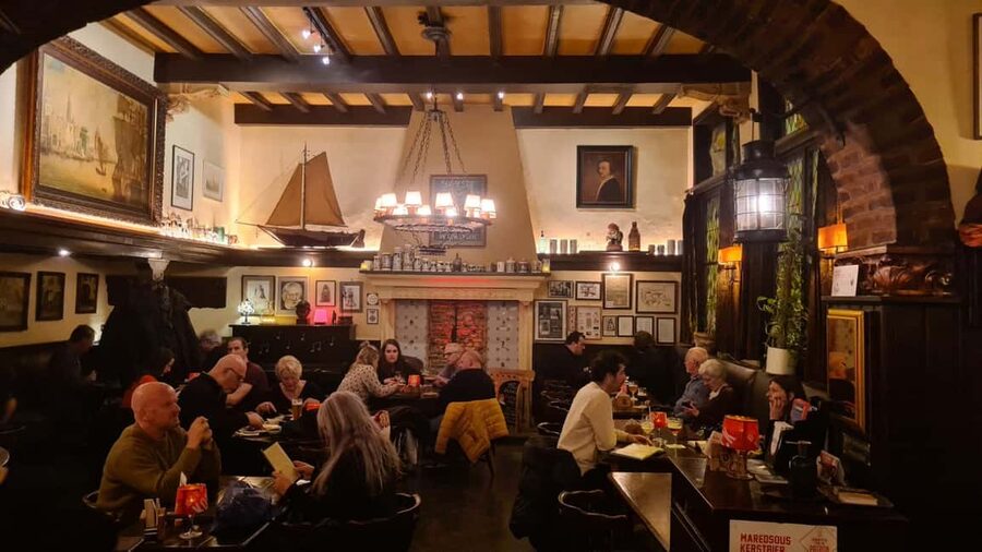 Antwerp: Pub Crawl in the Historical City - Is $106 good value?