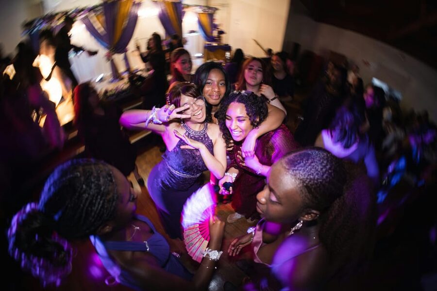 Athens Pub Crawl with 1hr Open Bar & VIP Nightclub Access - Practical details for a smoother night