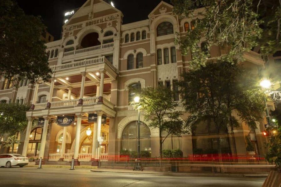 Austin’s Spirits & Spirits Haunted Pub Crawl - The Driskill Bar and the first taste of Austin