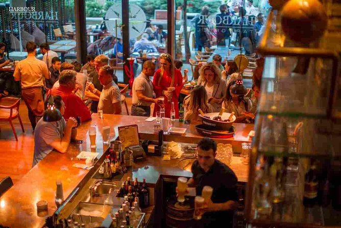 Baku Pub Experience ( All inclusive ) - Local conversation and city information