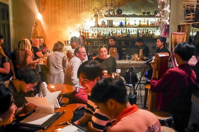 Bangkok After Dark: Pub Crawl Adventure - VIP access makes the final club more worthwhile