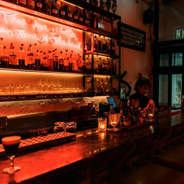 Bangkok: Guided Bar Hopping Night Tour with Private Option - Key points to know before you book