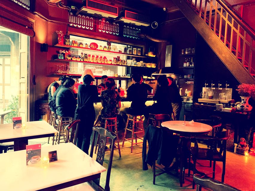 Bangkok: Guided Bar Hopping Night Tour with Private Option - Group and private options