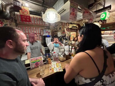 Bar hopping: Create lasting memories with TOMODACHI guides!