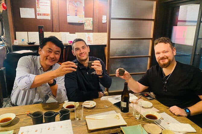 Bar Hopping Private Tour in Kyoto(WAKUWAKU area) - Meeting Takeshi near Shijo-Omiya at 7:00 p.m.