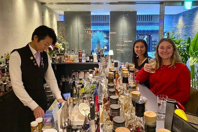 Bar Hopping Private Tour in Kyoto(WAKUWAKU area) - What the guide adds to the night