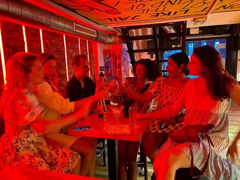 Belgrade: Bar Pub Club Crawl with 1 Hour Unlimited Drinks - Why this crawl works for a first night in Belgrade