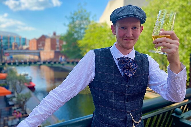 Birmingham Gangs Nighttime Historical Walking Tour with Pub Stops - Key points at a glance