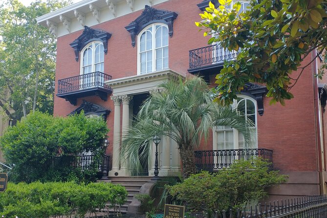 Bloody Murder Savannah Pub Crawl - Starting at The Original Pinkie Masters on Drayton Street