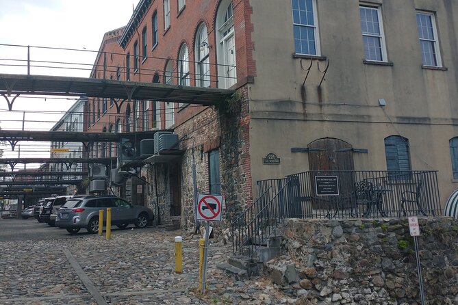 Bloody Murder Savannah Pub Crawl - Timing, group size, and comfort