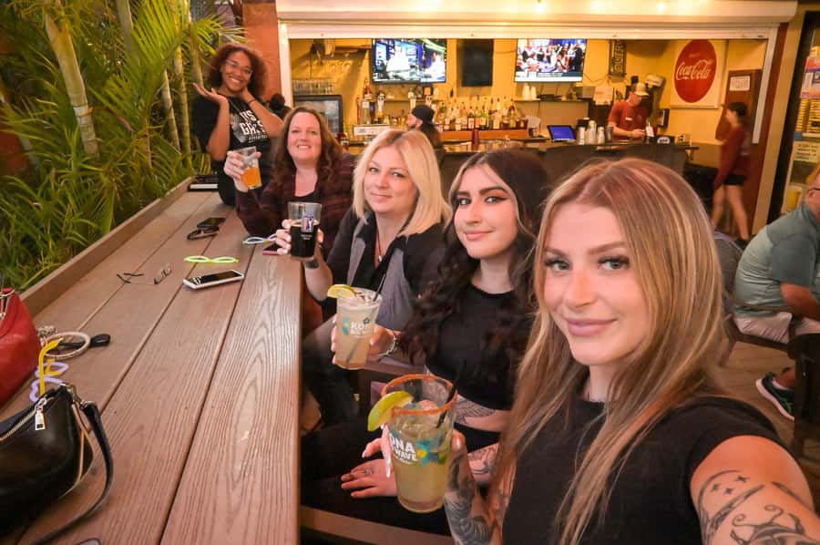 Boston: Boos and Brews Haunted Pub Crawl - Starting at Boston Common with a lantern