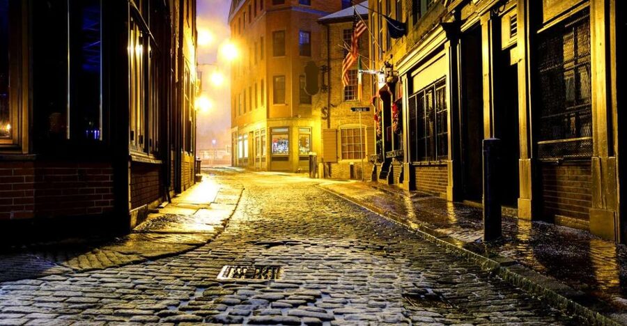 Boston: Haunted Pub Crawl of Historic Pubs and Taverns - How much value you get for $34