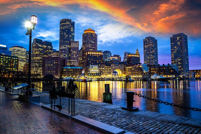 Boston Haunted Pub Crawl - Samuel Adams and the first stories near Faneuil Hall