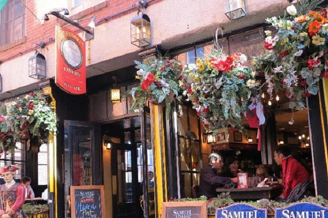 Boston Historic Taverns Tour with Tastings and Ferry - Raising a glass at the Warren Tavern