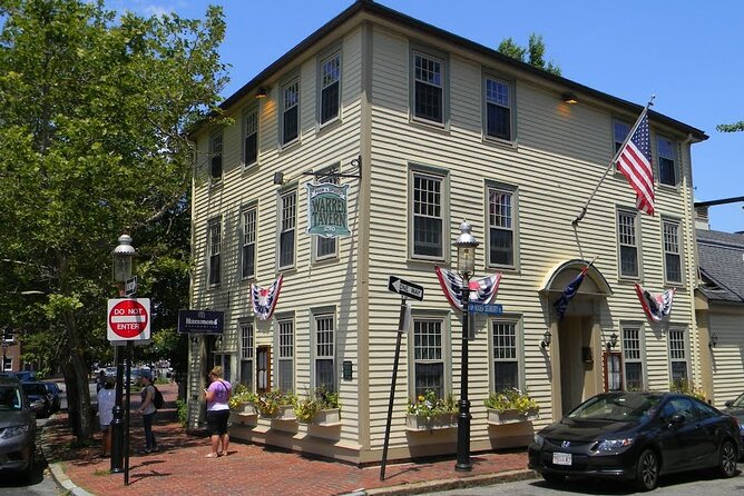 Boston Historic Taverns Tour with Tastings and Ferry - Returning by ferry to the Old State House