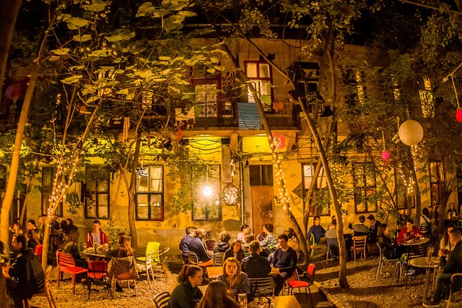 Budapest Party District Bar-Hop with 2hrs Unlimited Drinks - What this Budapest night is really offering