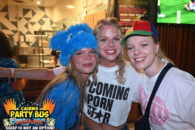 Cairns Party Bus Pub Crawl Night Out Experience - Finishing at Gilligan’s