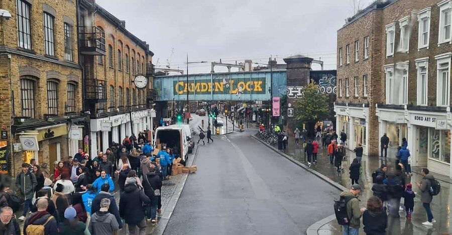 Camden Pub and Walking Tour - Who should book this experience