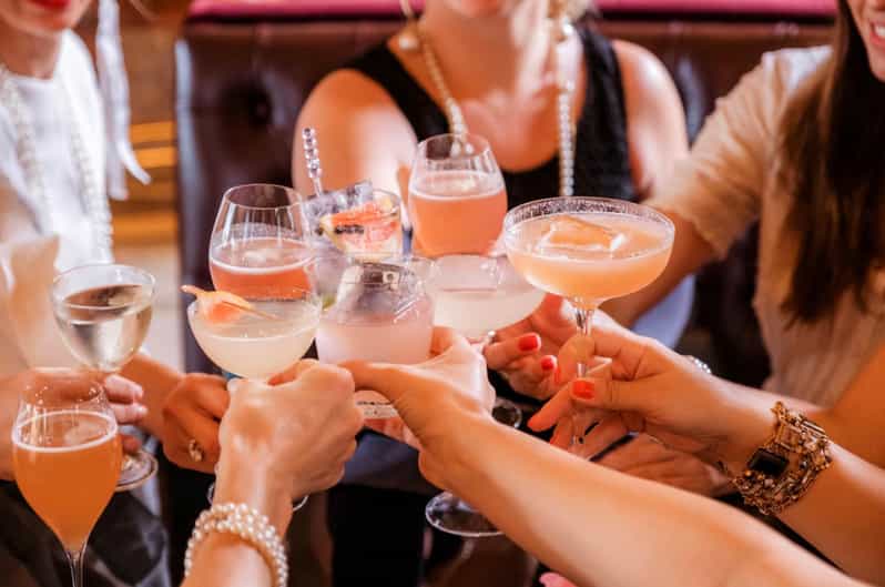 Charleston Bachelorette Pub Crawl - Key points to know before booking