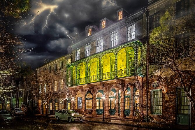 Charleston’s Spirits & Spirits Haunted Pub Crawl - St. Philip’s Church and its old cemetery