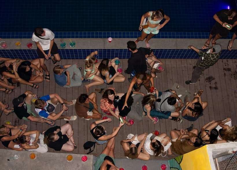 Chiang Mai Pub Crawl: The Best Nightlife in Town! - Who will enjoy this pub crawl most