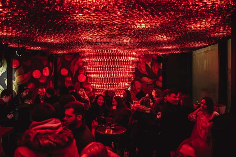 Chisinau: Cocktail Bar & Pub Crawl and Wine Bars - Why this Chisinau night walk works