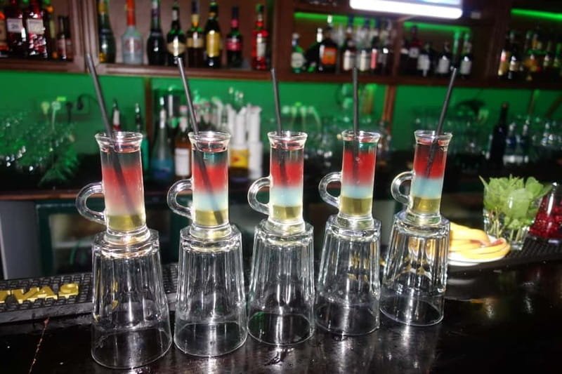 Cluj-Napoca: Weekend Pub Crawl - Photos, local contact, and the late finish