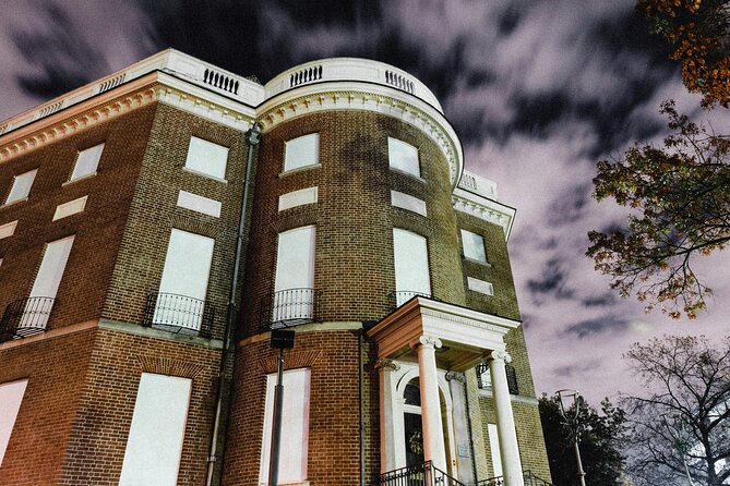 DC Ghosts Boos and Booze Haunted Pub Crawl By US Ghost Adventures - The Willard Hotel and President Grant’s bar