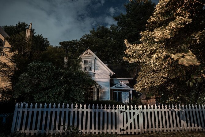 Denver: Spirits & Spirits Haunted Pub Crawl - Millionaire’s Row turns grand homes into a nighttime stage