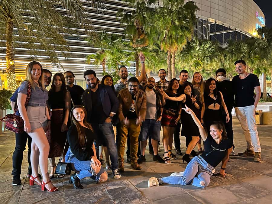 Dubai: Pub Crawl Nightlife Tour - Meeting at 44 Rooftop at 8:00 PM