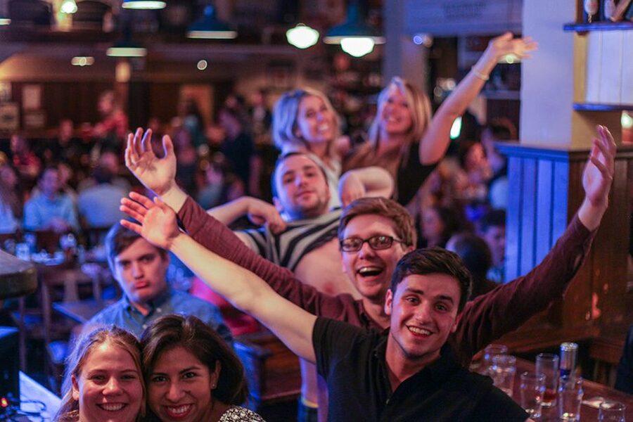 Dublin: Generation Pub Crawl - Starting at 4 Dame Lane with a Guinness