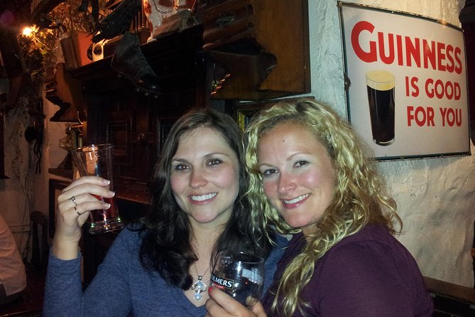 Dublin Mountain Pub Tour ( small group Pub Crawl max 15 people) - Stop three: Johnnie Fox’s and traditional Irish music