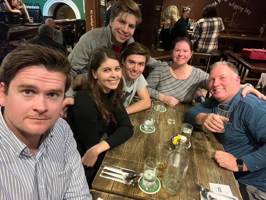 Dublin: Traditional Pub Walking Tour - Three craft beers from an Irish microbrewery