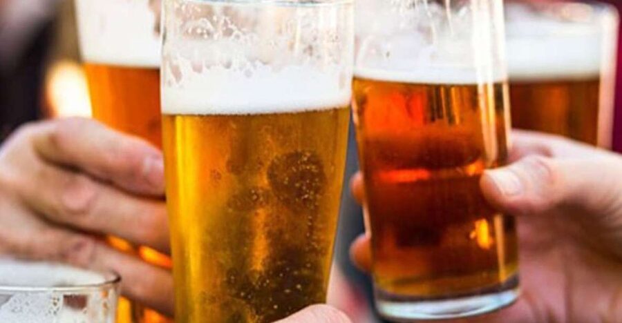 Dublin: Traditional Pubs Walking Tour with Local Guide - Starting in Smithfield at Utah Teapot