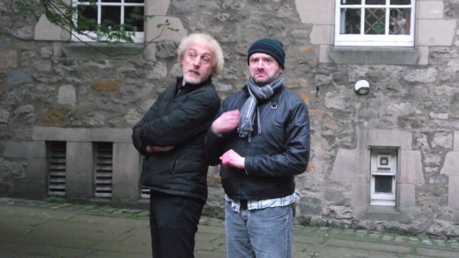 Edinburgh Literary Pub Tour with "Real-Actors" - Weather, age limits, and practical planning