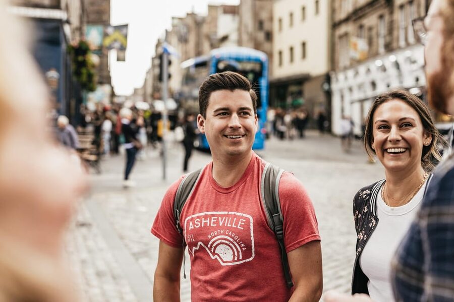 Edinburgh: Pubs and History Guided Walking Tour with Beer - What you actually taste, and how much