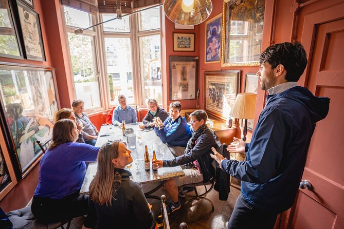 Edinburgh: Pubs & History Walking Tour with Beer Tasting - Why this tour works as two experiences in one