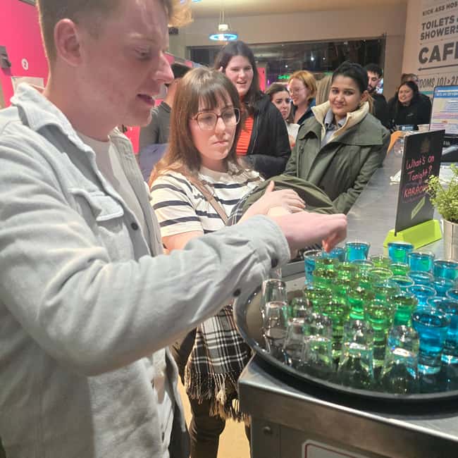 Edinburgh: Ultimate Pub Crawl Party with 7 Bars & 1 Club - Who will get the most from this crawl?