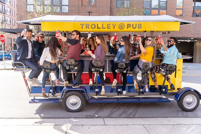 Explore Columbus on The Trolley Pub - Weather, clothing, and seasonal comfort