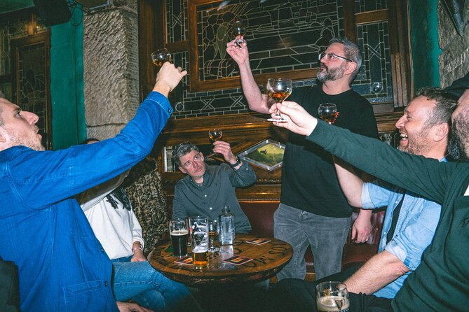 Explore Glasgow: Scottish Rogue Whisky Walking Pub Crawl - Why this Glasgow whisky walk works