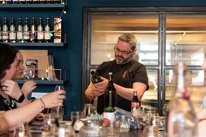 Explore Glasgow: Scottish Rogue Whisky Walking Pub Crawl - Entering the Scotch Malt Whisky Society