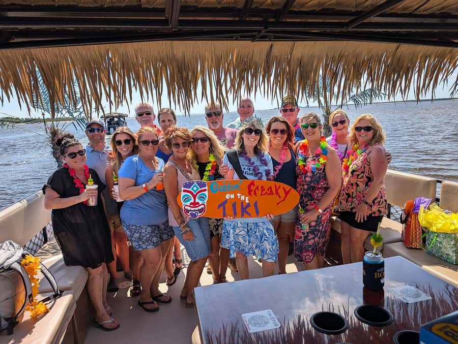 Fort Myers Beach: Adults only BYOB Tiki Pub Daytime Cruise - Music, games, and the adult-only atmosphere