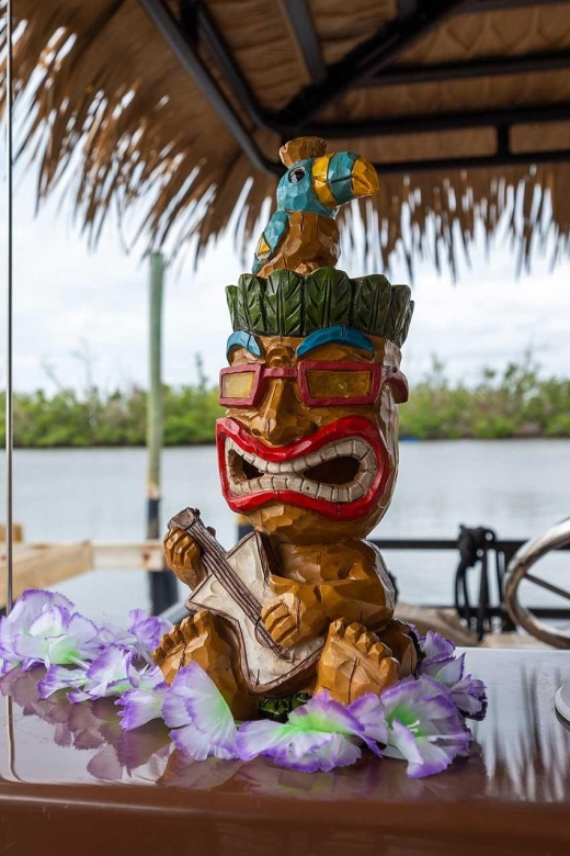Fort Myers Beach: Adults only BYOB Tiki Pub Sunset Cruise - Bringing your own drinks without making a packing mistake